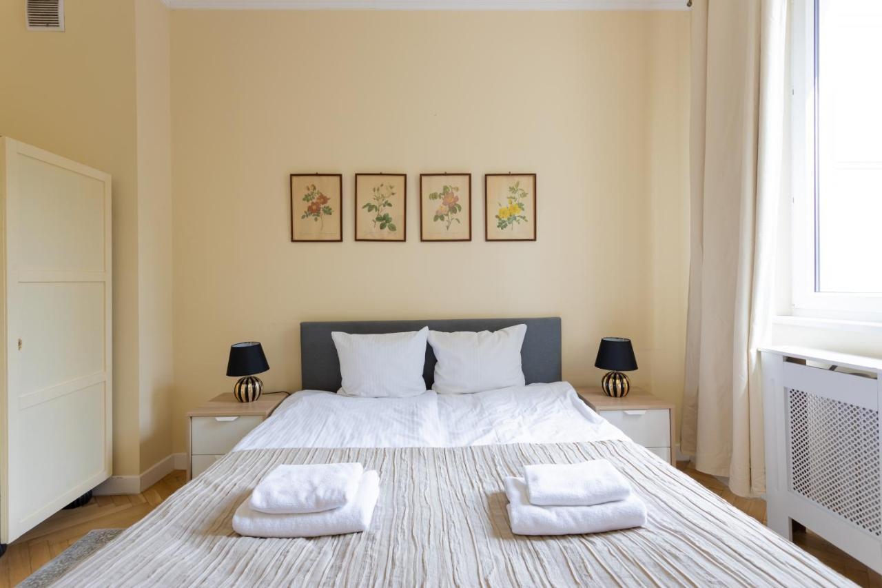 Golden Apartments Warsaw- 3 Separate Rooms - Best Location&Nowy Swiat 外观 照片