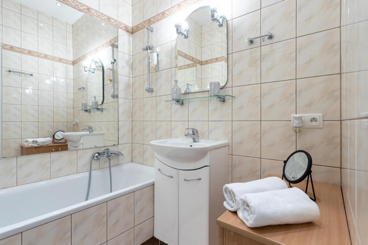 Golden Apartments Warsaw- 3 Separate Rooms - Best Location&Nowy Swiat 外观 照片
